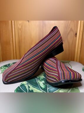 San Miguel Stretchy Slip-On “Mocasin Luna” in Multi-Color Stripe w 1” Heel (7.5)